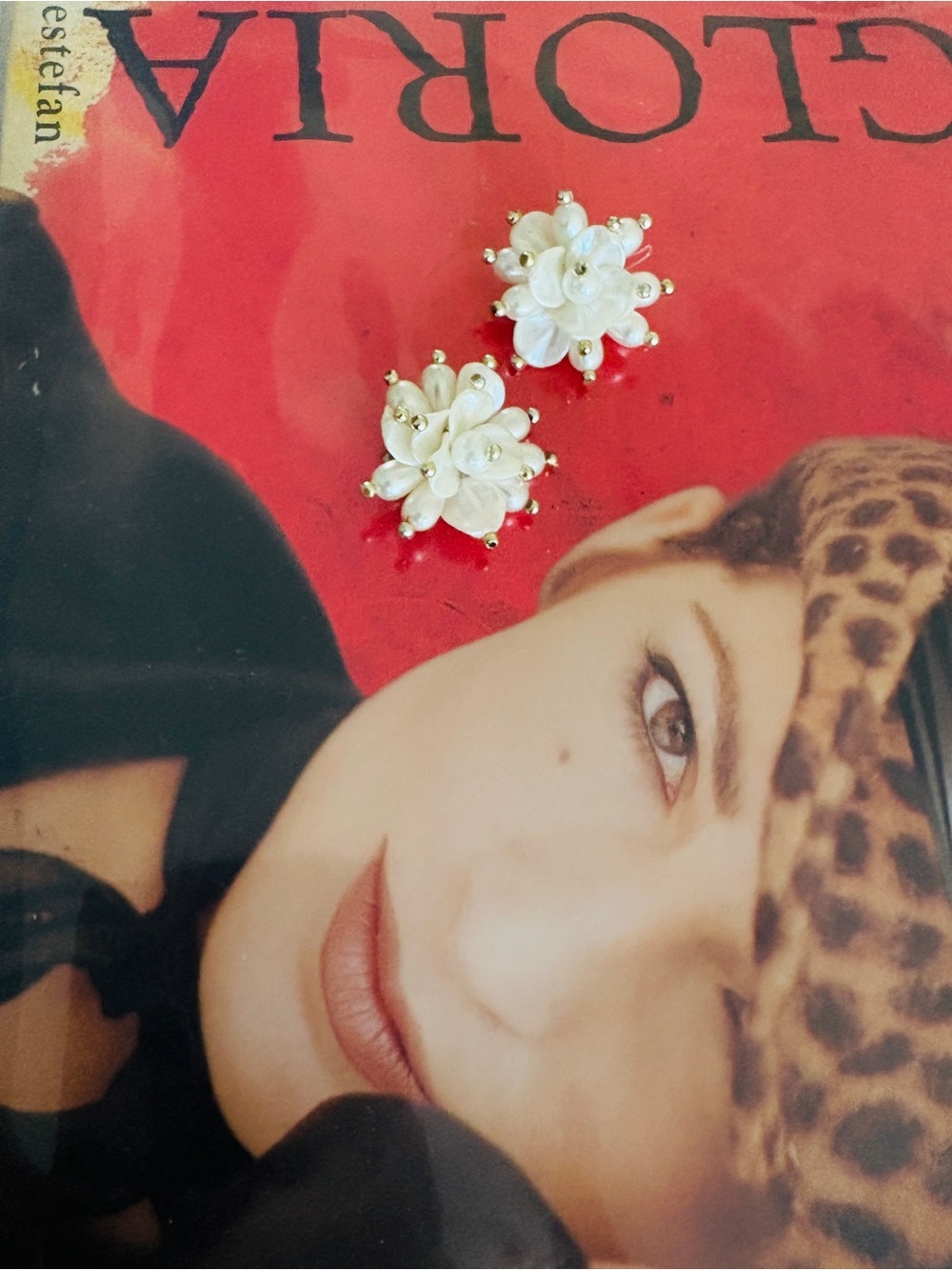 Vintage Pearl Floral Cluster Clip Earrings in White with Gold Accents